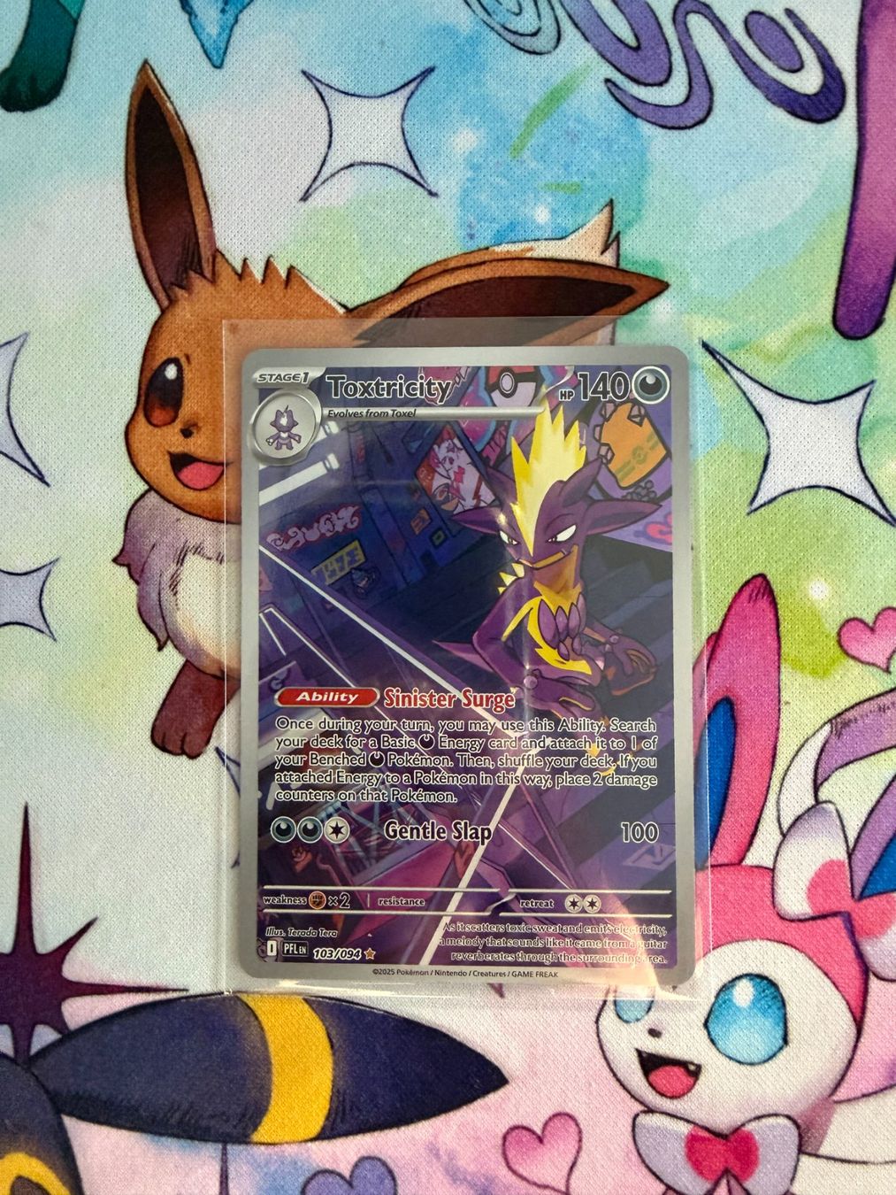 Pokémon Carte collezionabili: Pokemon Toxtricity 103/094 PFL – Usato da Grindelwald venduto da TSG-G-Town