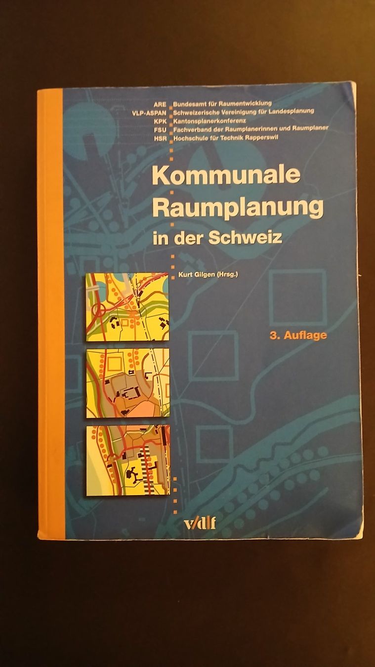 Libri: Buch: Kommunale Raumplanung in der Schweiz – Usato da Horgen venduto da ara_ll9s