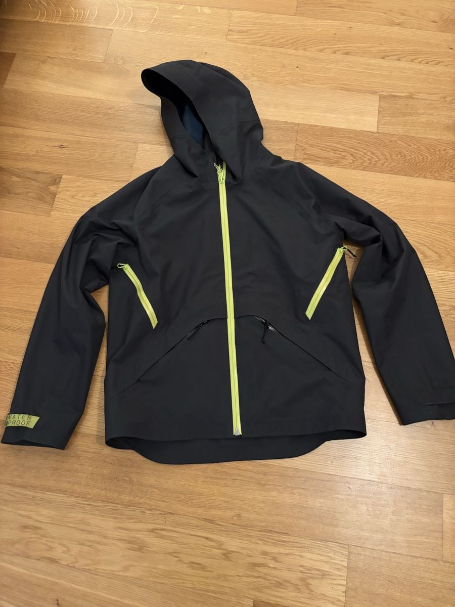 Giacche & Cappotti: Quechua Regenjacke,  Grösse 141-150, – Usato da Grosshöchstetten venduto da Kreator20