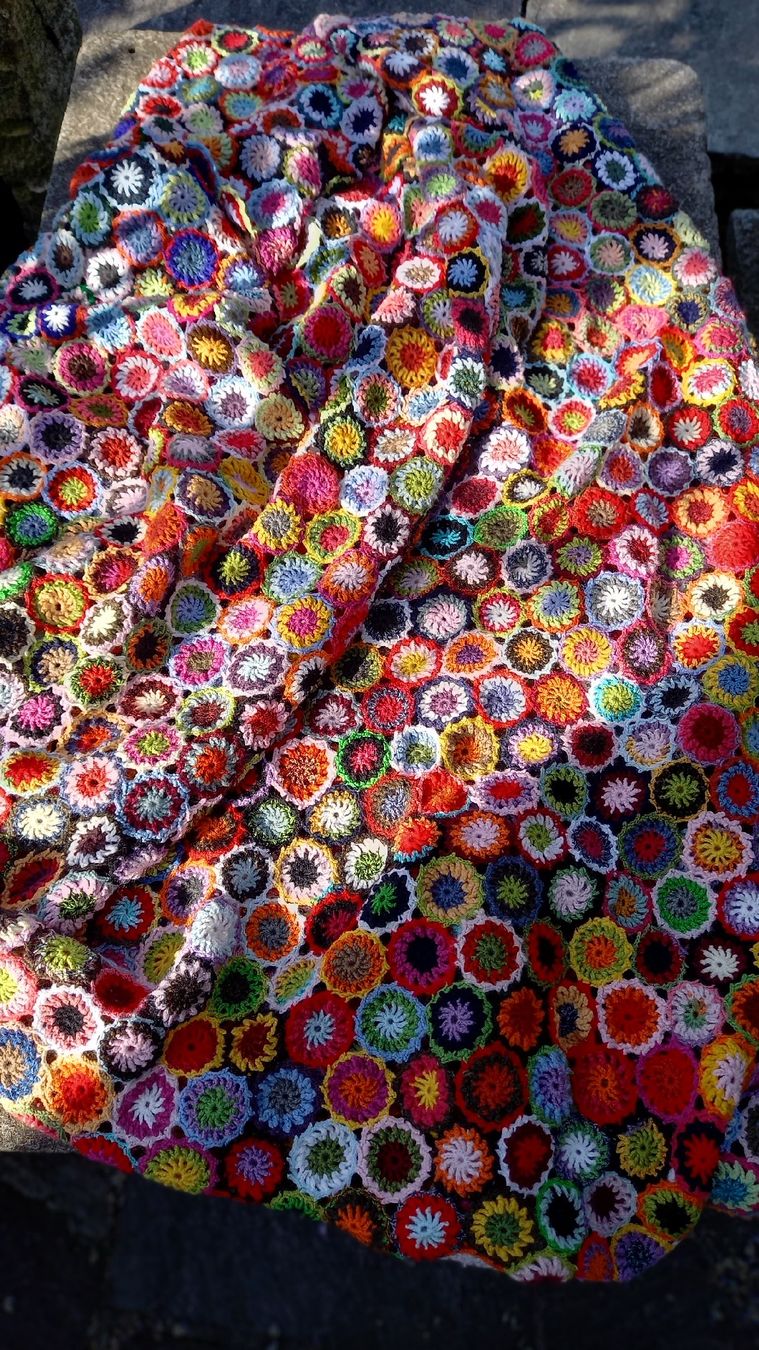 Coperte: Decke, Häkeldecke, Bettdecke – Nuovo e nell'imballaggio originale da Vogorno venduto da fra_k22j
