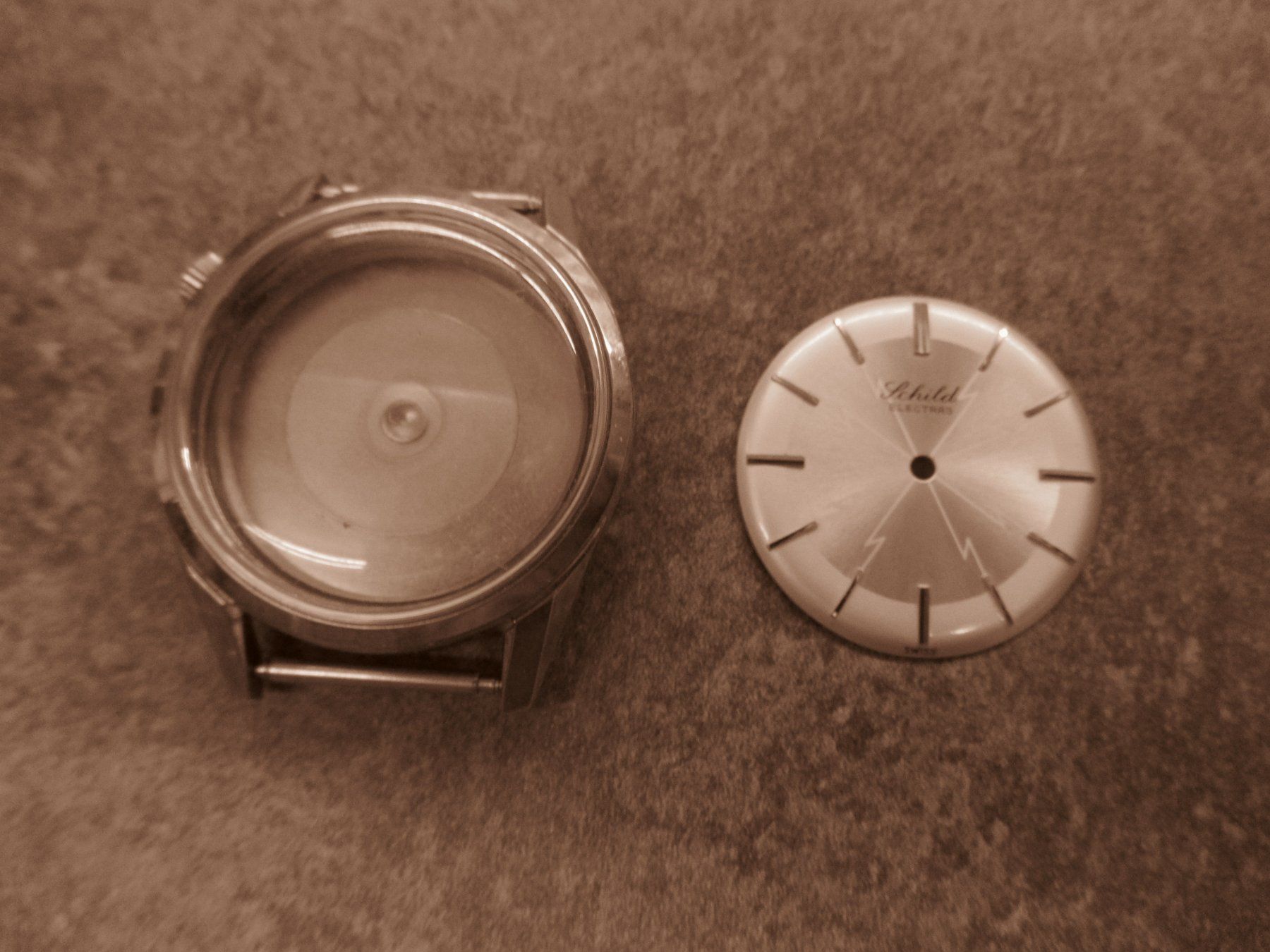 Orologi: Legendäres LANDERON Gehäuse mit Zifferblatt – Nuovo (secondo la descrizione) da Hölstein venduto da federhaus 6
