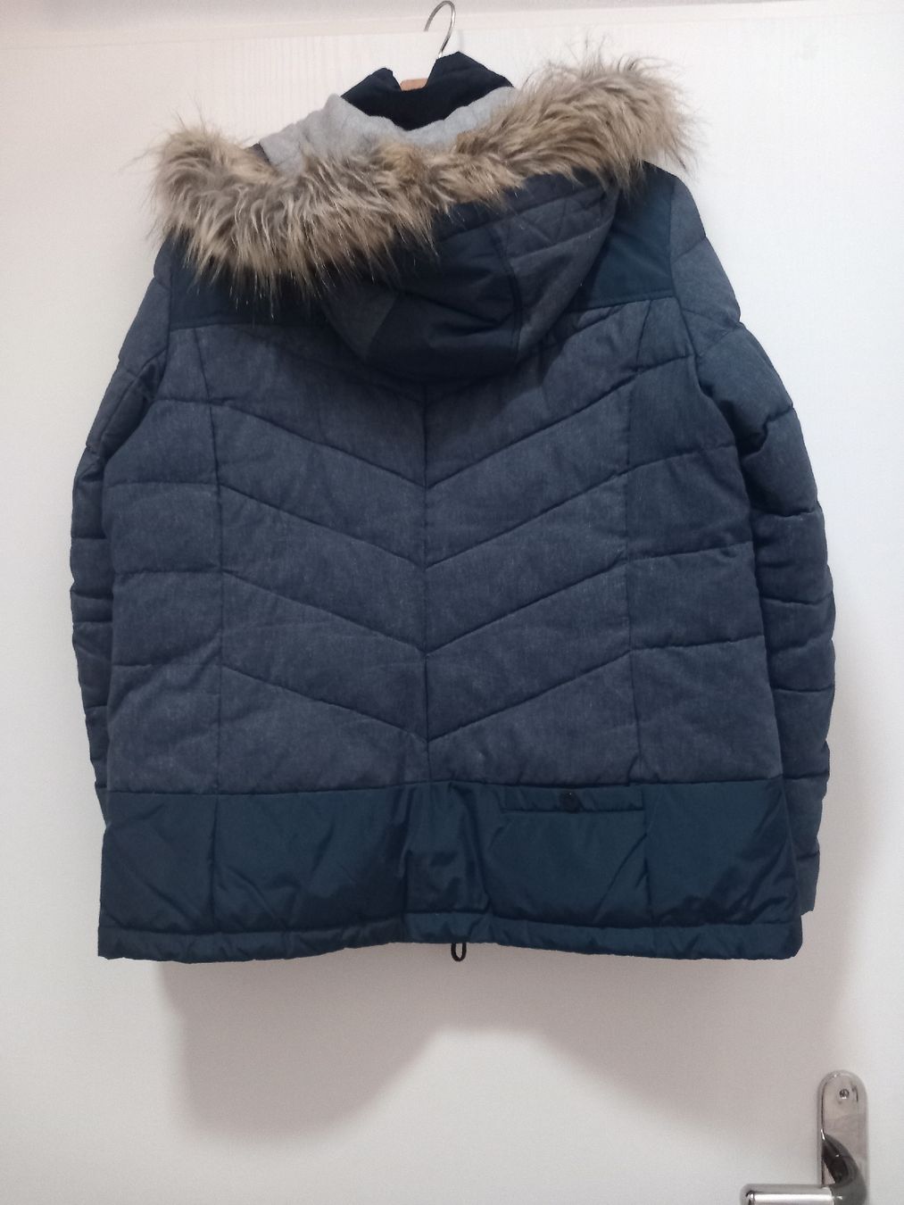 Cecil Giacche: Jeansjacke Winterjacke L cecil – Usato da Näfels venduto da gil_sindamel 2