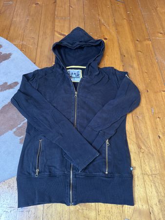 2 x Alprausch Kapuzenjacke, Grösse M, Top Zustand!