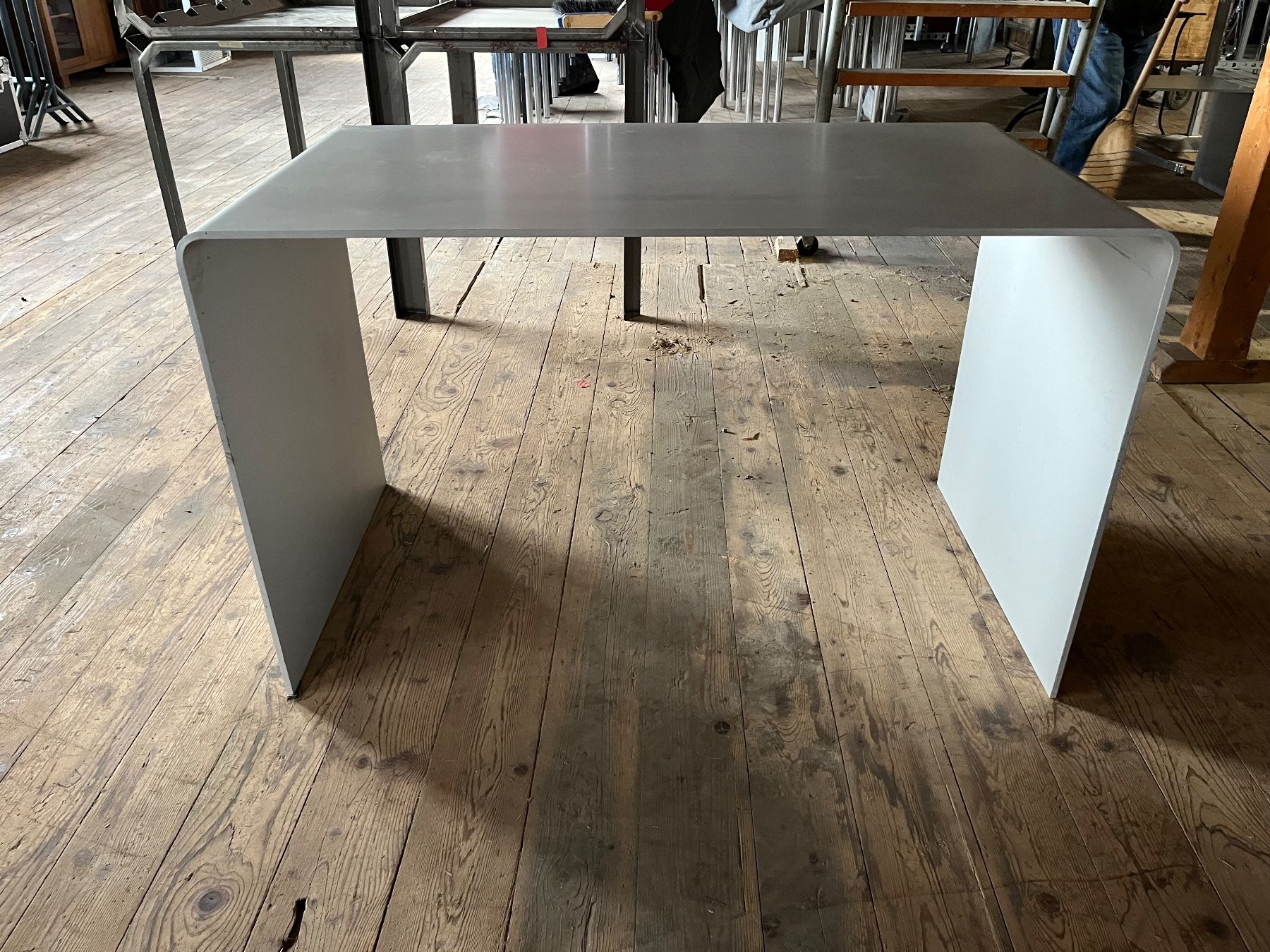 Tavoli: Aluminium Tisch, massiv – Usato da Romanshorn venduto da fbe_s8hr 3