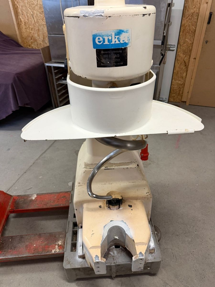 Appareils de cuisine: Teigknetmaschine – D'occasion à Rupperswil par Tinka88 6