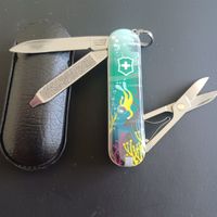 Victorinox Classic Deep Dive 2020 mit Täschchen