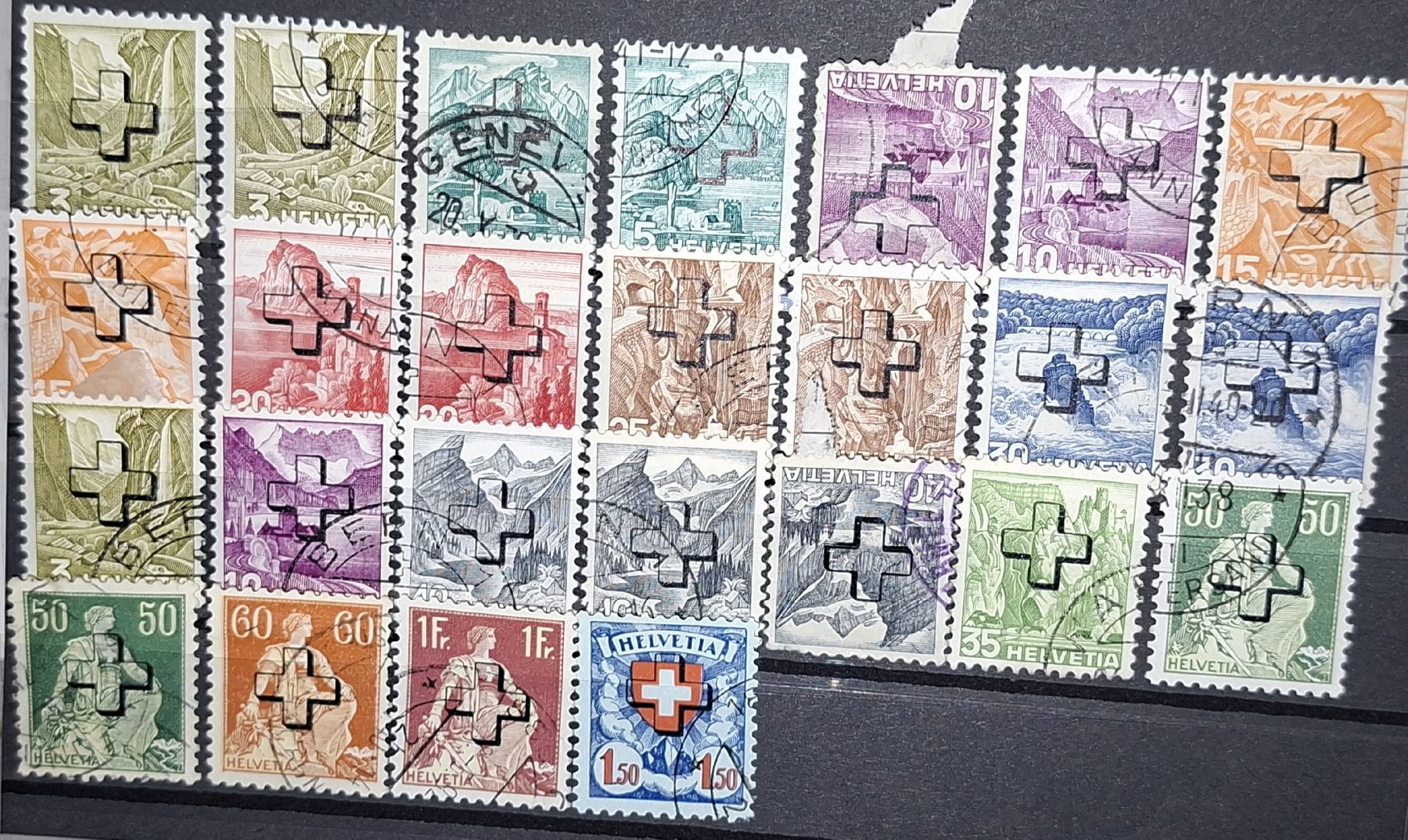 Alle Briefmarken: Div Marken mit Aufdruck Kreuz – Gebraucht aus Balgach von SIMEON27