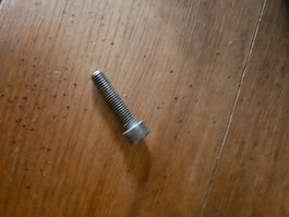 10 Stück Schrauben M8 35