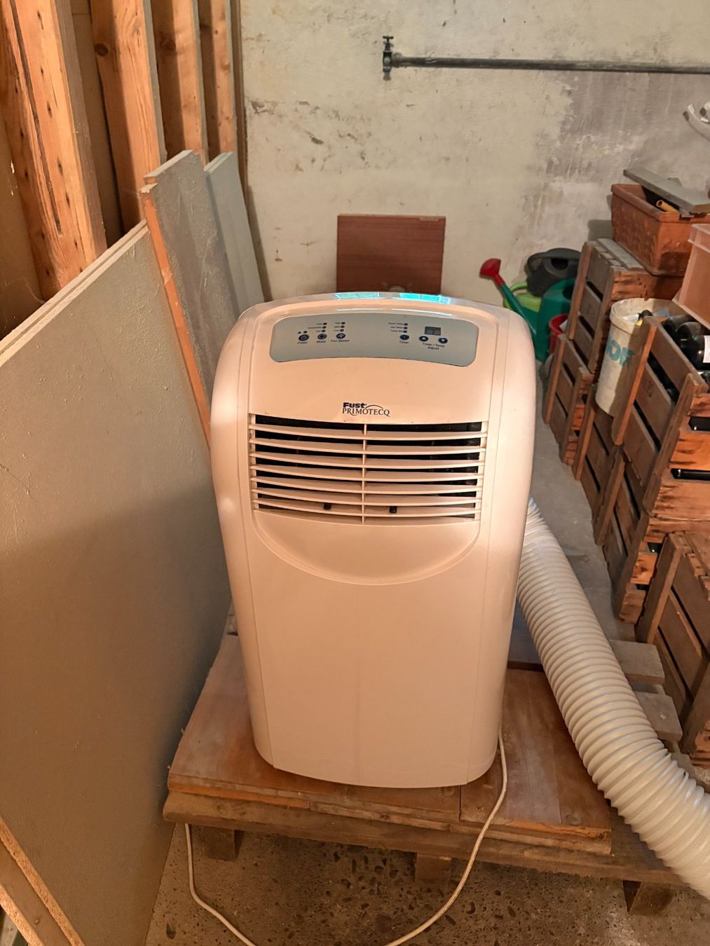 Primotecq Climatiseurs: MOBILESkLIMAGERÄT – D'occasion à Esslingen par pfischi02