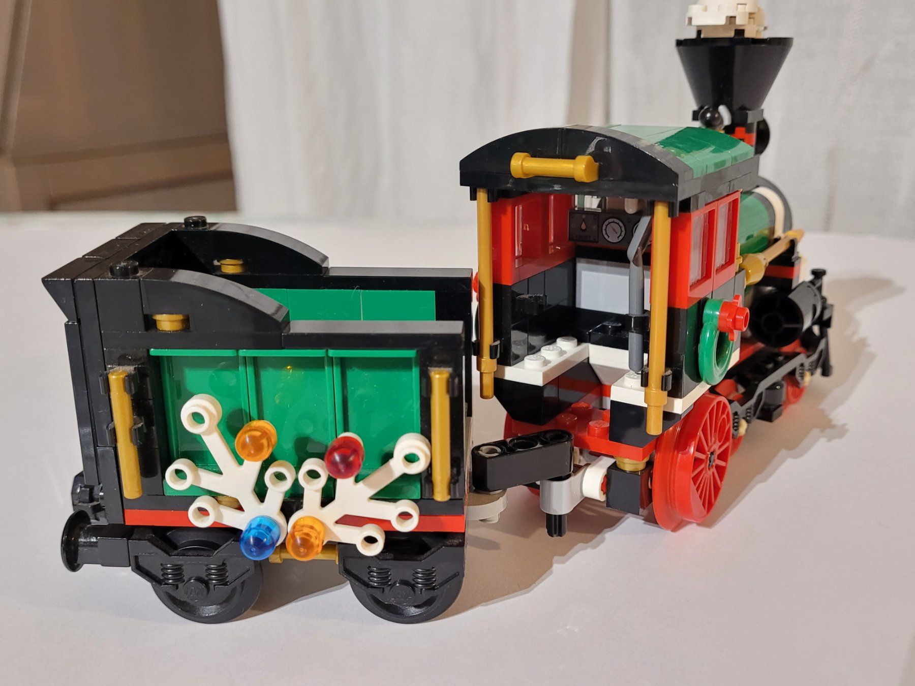 Lego Kit di costruzioni: Lego eisenbahn Creator 10254 Locomotive avec Tender + plan – Usato da La Tour-de-Peilz venduto da estelle69 6