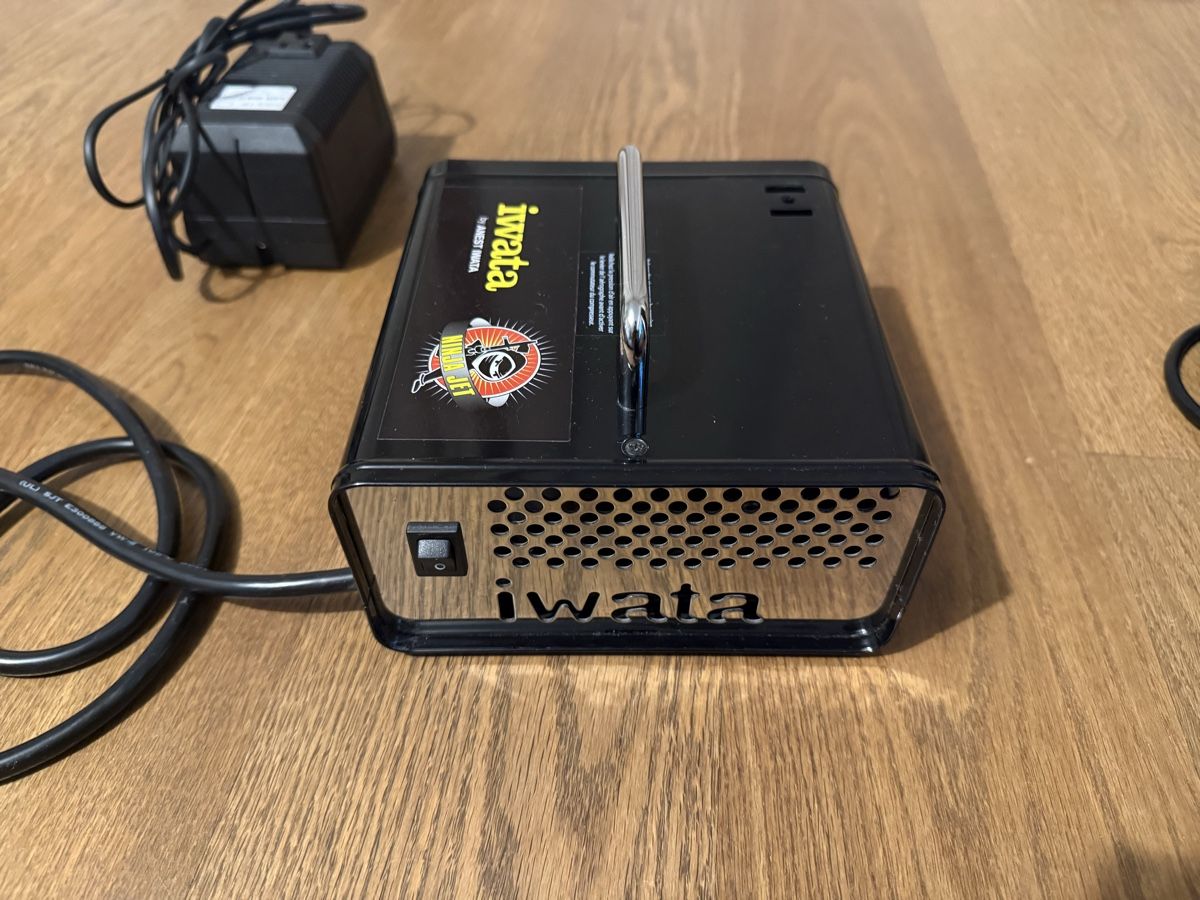 Kompressoren: Iwata Ninja Jet compressor – Gebraucht aus Zürich von cpthamandeggs