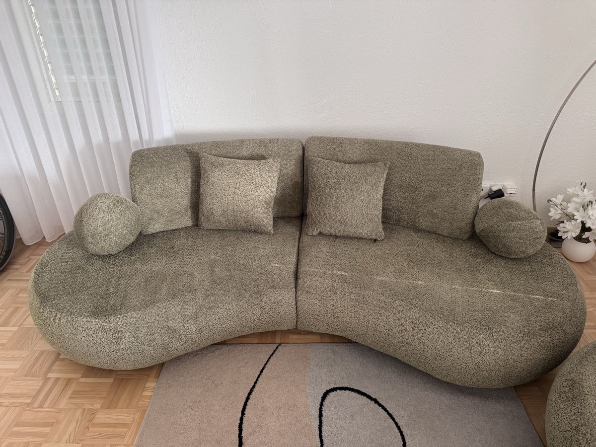 Sofas: 3 und 2 Sitz Sofa – Neuf (Voir description) à Winterthur par Led1on 2