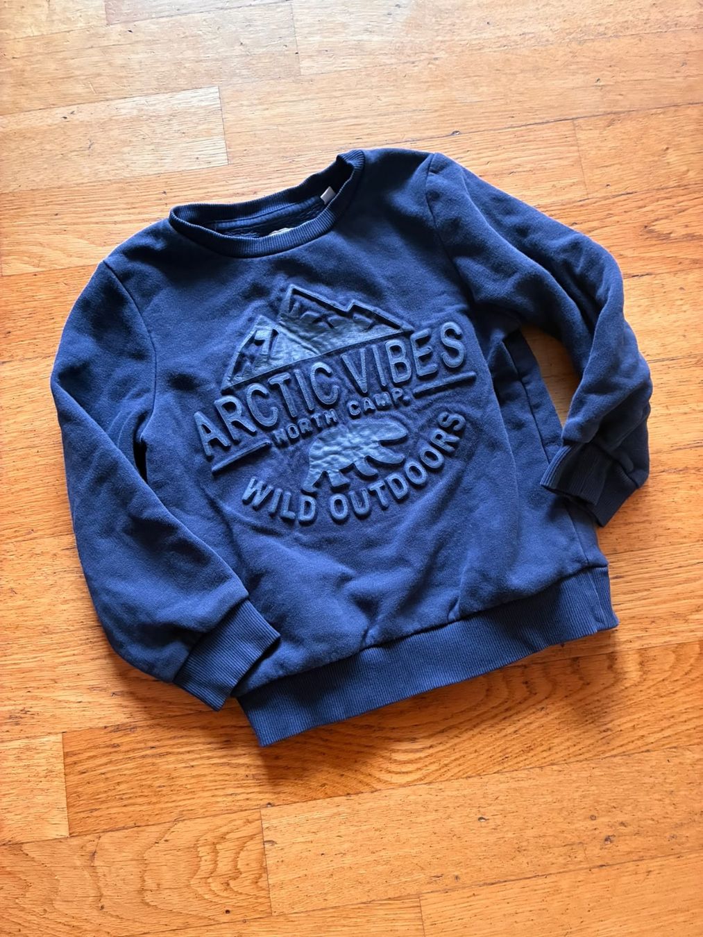 Maglioni & Felpe: Schöner Pullover Gr. 110 – Usato da Richterswil venduto da duffi326464