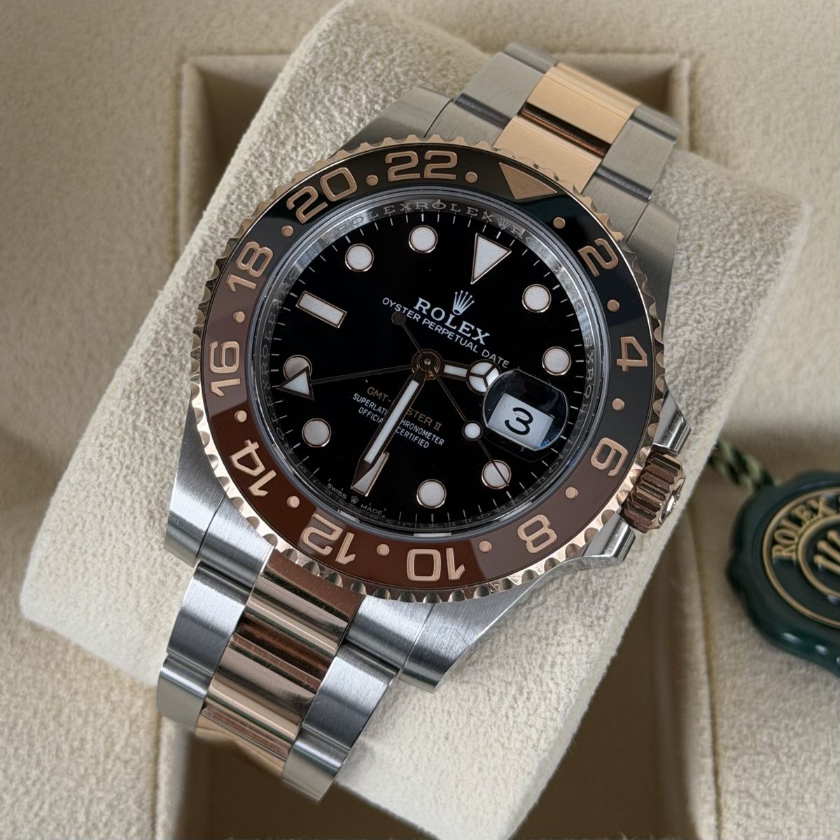 Rolex Orologi: Rolex GMT Master II Rootbeer 2023 – Usato da Zizers venduto da Taktgeber