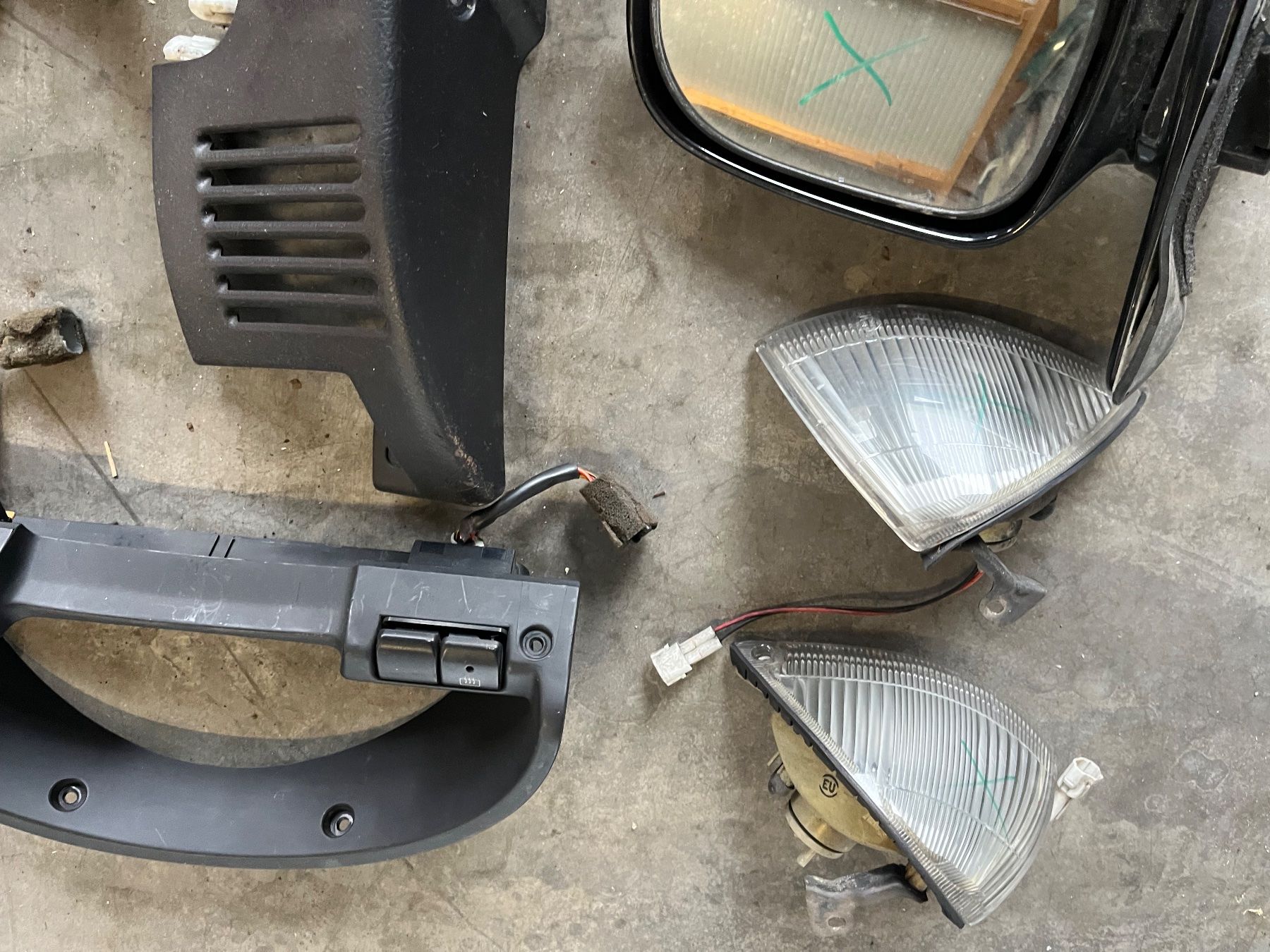 Subaru Tutti pezzi di ricambio auto: Subaru Justy 1.3 Konvolut – Usato da Dällikon venduto da CH-Schrauber 2