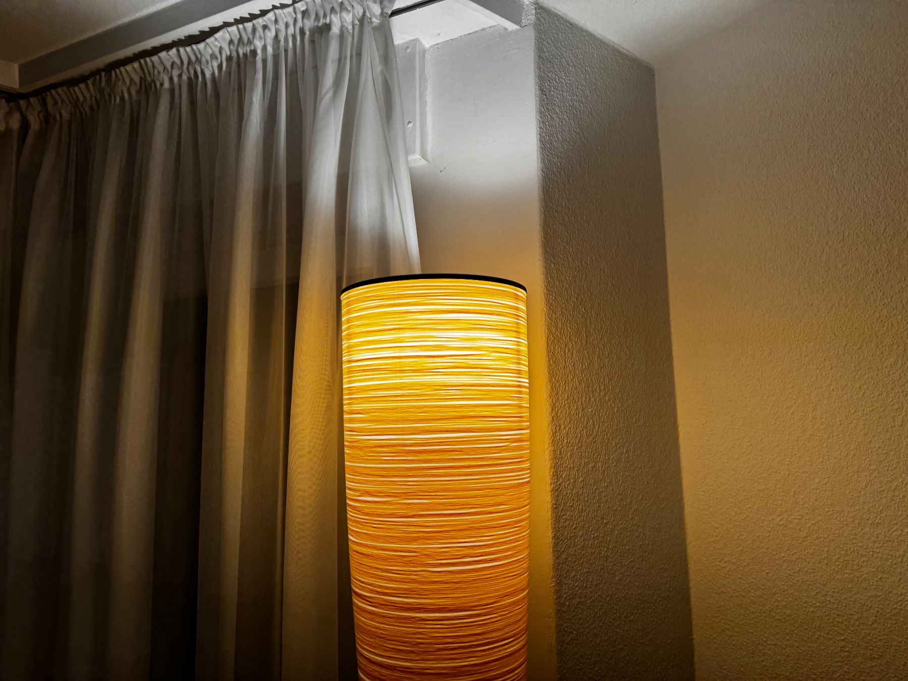 Foscarini Lampade: Foscarini mite Terra Stehe Designer Lampe Lief Gratis – Usato da Thun venduto da usmlieferung 2