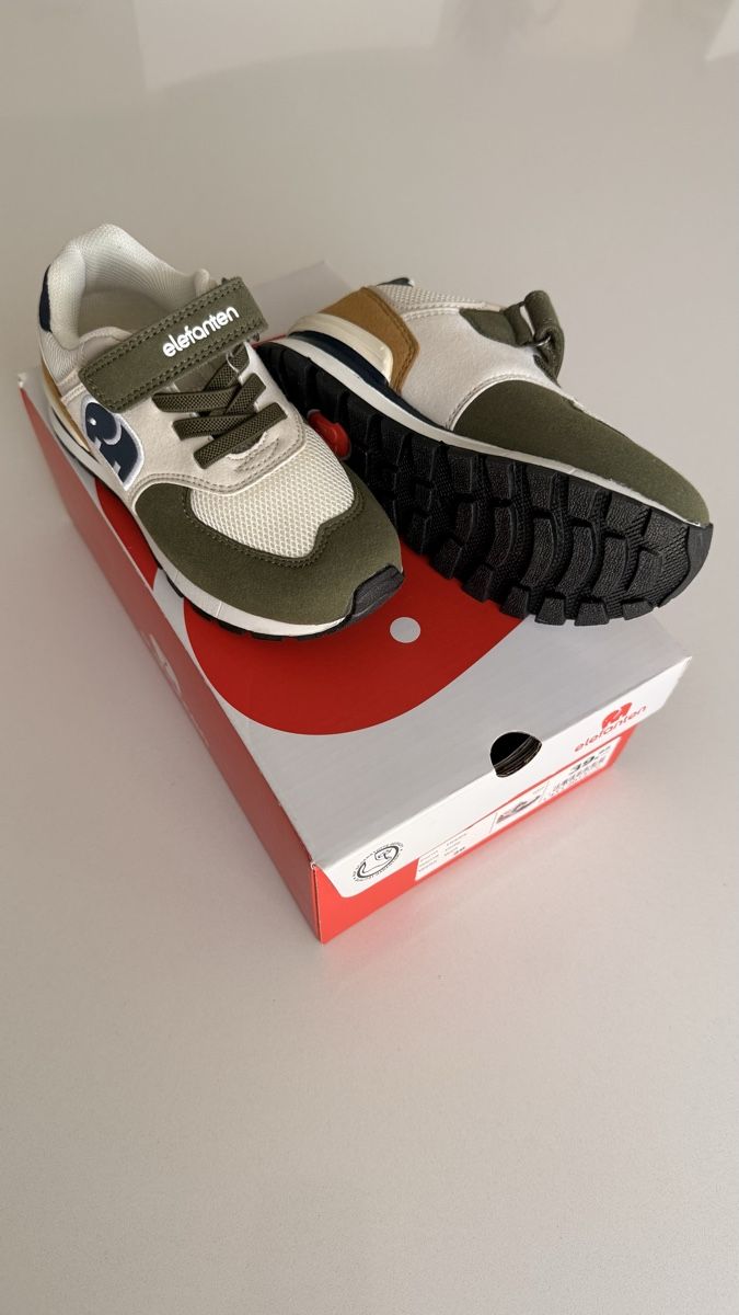Elefanten Schuhe für Jungen: Elefanten Kinder Turnschuhe, Grösse 26, NEU – Neu und originalverpackt aus Eglisau von _sharing_is_caring__ 2