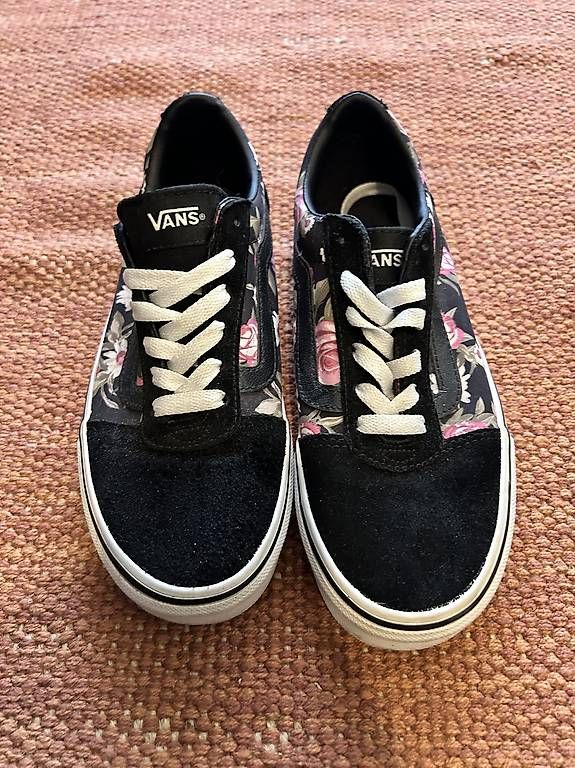 Chaussures hommes: Vans – D'occasion à Detligen par cel_h8kg