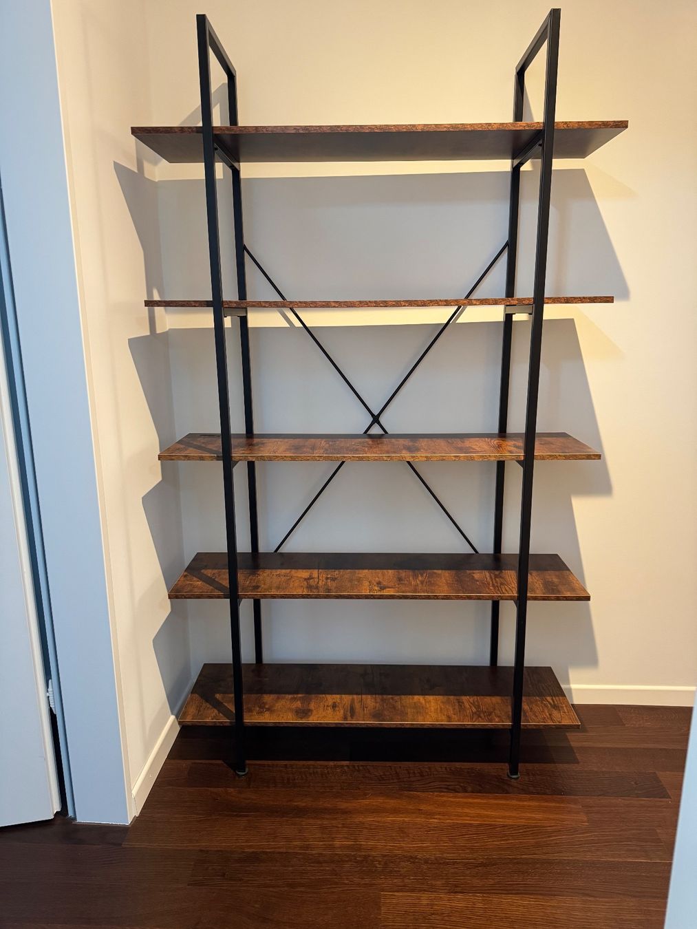 Regale: Wood Shelf – Gebraucht aus Zumikon von pha_k9hp