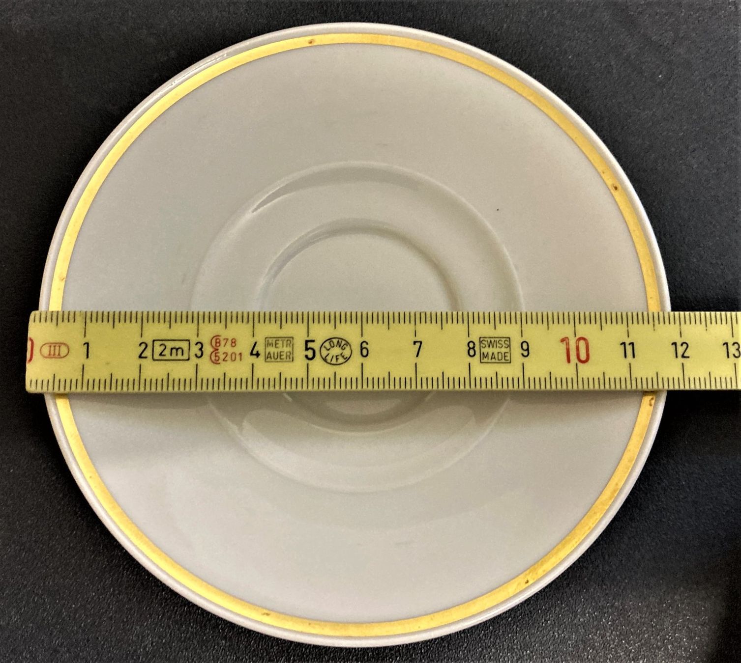 Geschirrsets: Langenthal Mocca Set 3teilig Trachten handbemalt Bâle TOP – Gebraucht aus Wangen b. Olten von Buntgemischt 6