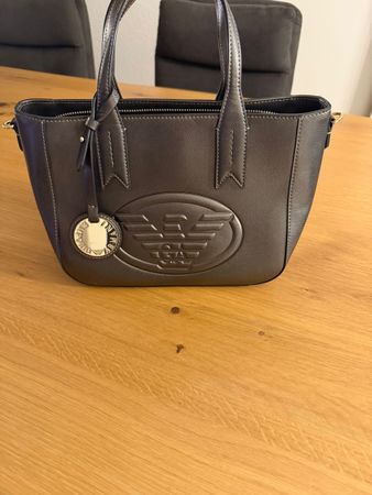 Elegante Armani Handtasche, neuwertig