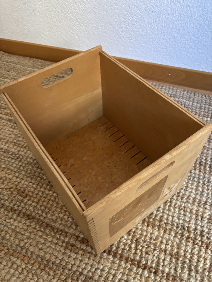 Caisses de transport: Holzkiste mit Griffen – D'occasion à Bern par wisemagpie 5