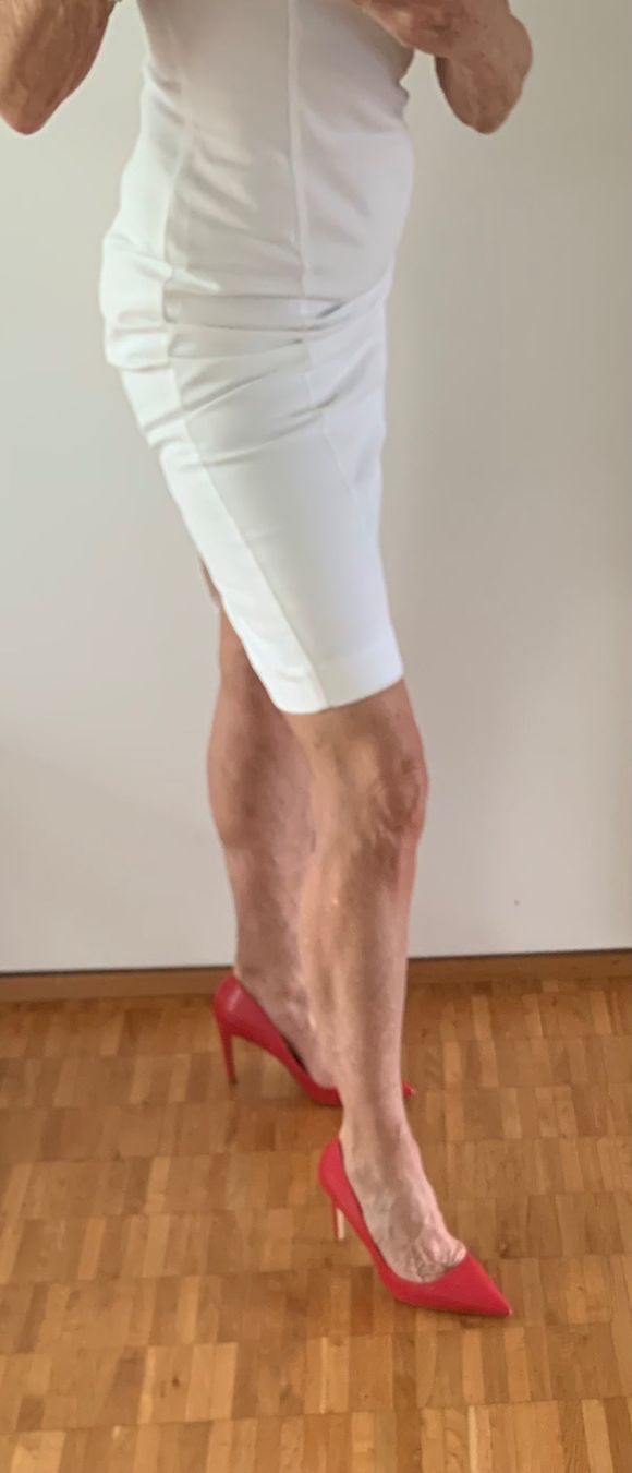 Damenschuhe: Luxury High Heels in ROT Grösse 41 – Gebraucht aus Adliswil von Jessik0 3