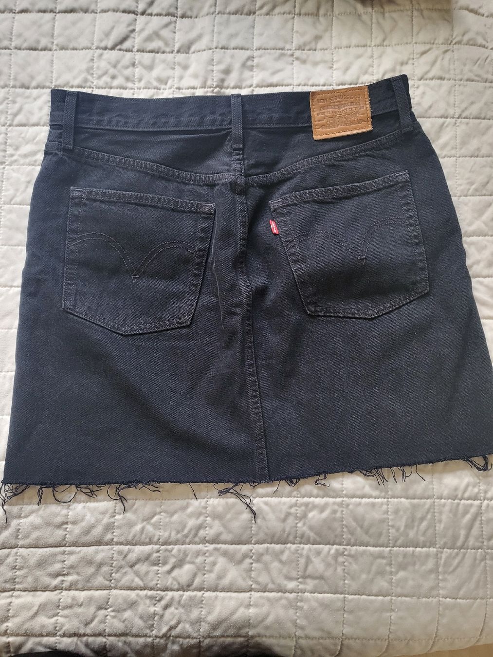 Levi's Röcke: Levi's Premium Denim Skirt Bundle, Size 29 – Gebraucht aus Sarmenstorf von zuz_q5kq 1