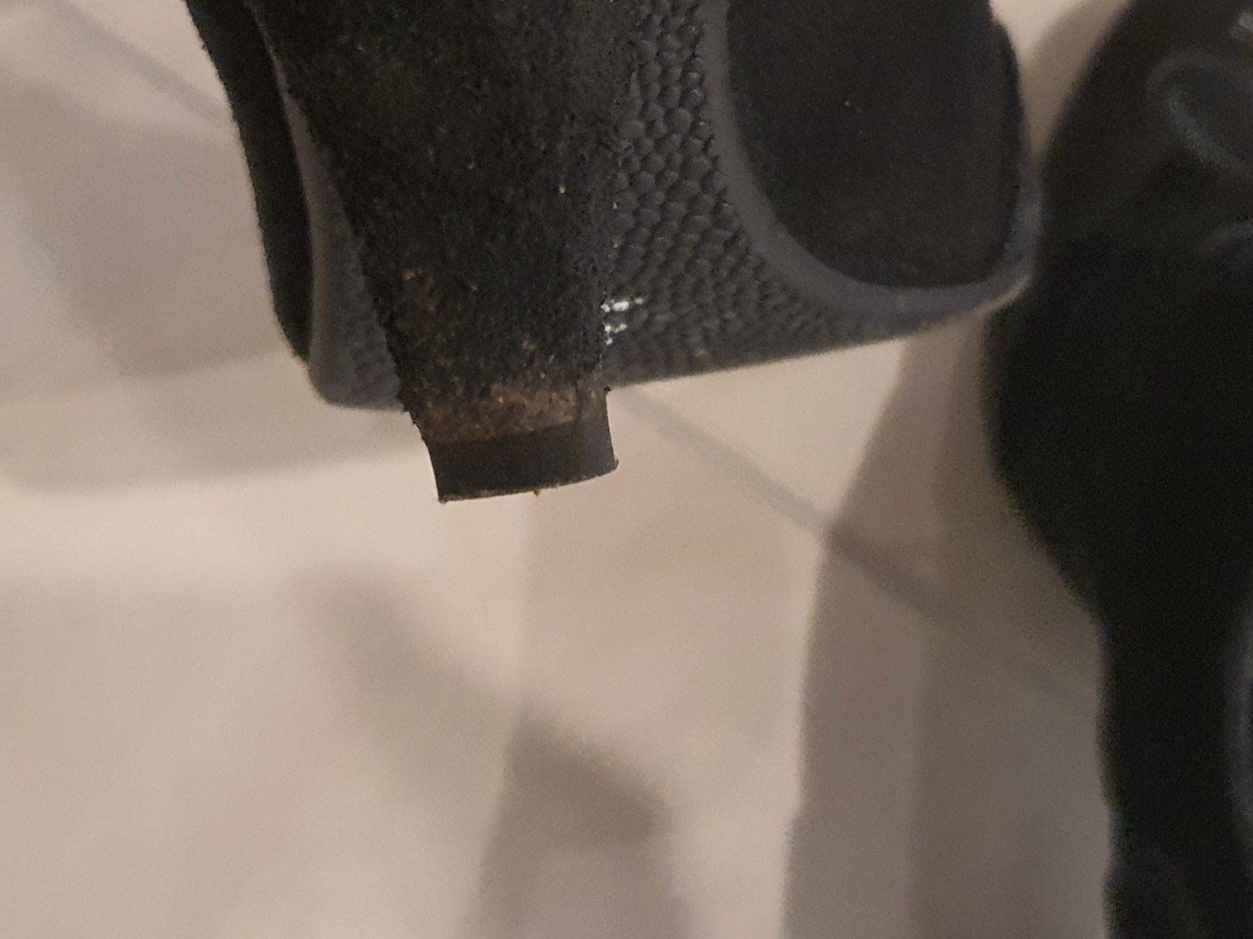 Scarpe da donna: Escarpins en daim noir 37 petit. – Usato da CASLANO venduto da Bebesa 6