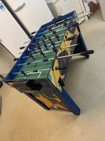 Töggelikaste/Fussball und Billiardtisch