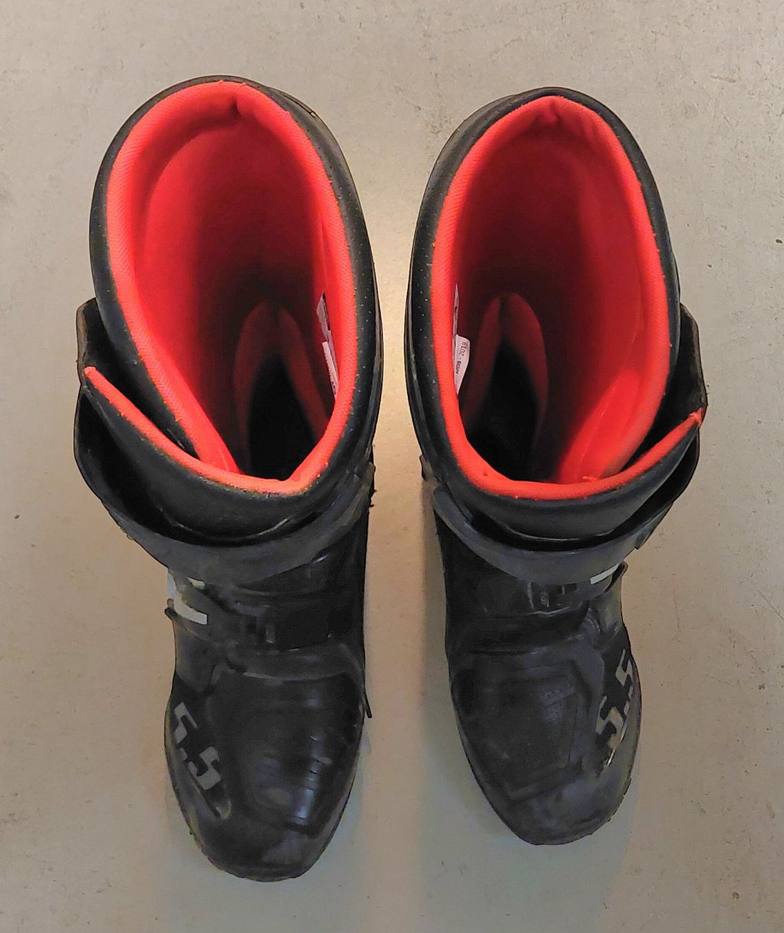 Leatt Scarpe da uomo: LEATT GPX 5.5 FLEXLOCK 44.5CM – Usato da Cadenazzo venduto da tur_vt92 5