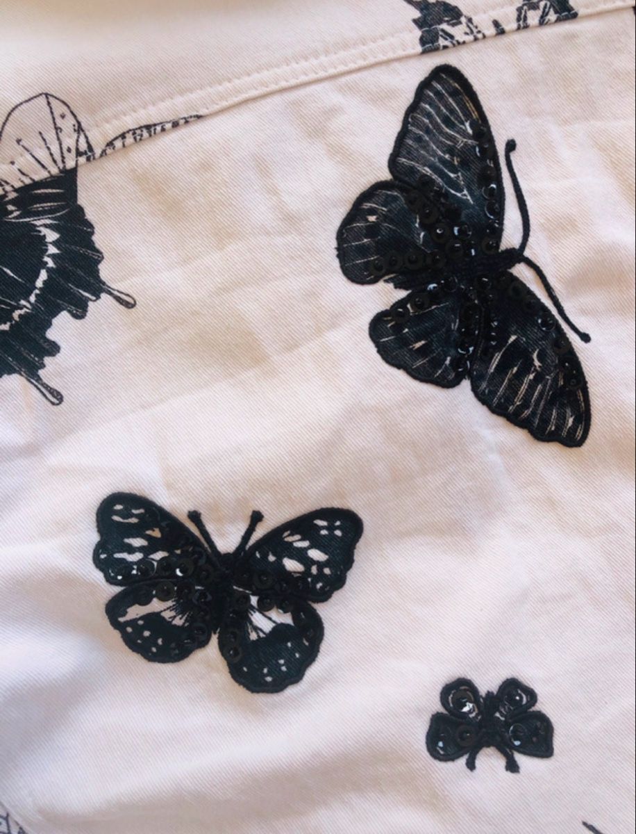 Giacche: White Butterfly Jacket - Sequins - Size M - TJ Collection – Nuovo (secondo la descrizione) da Kloten venduto da jan_xn8f 3