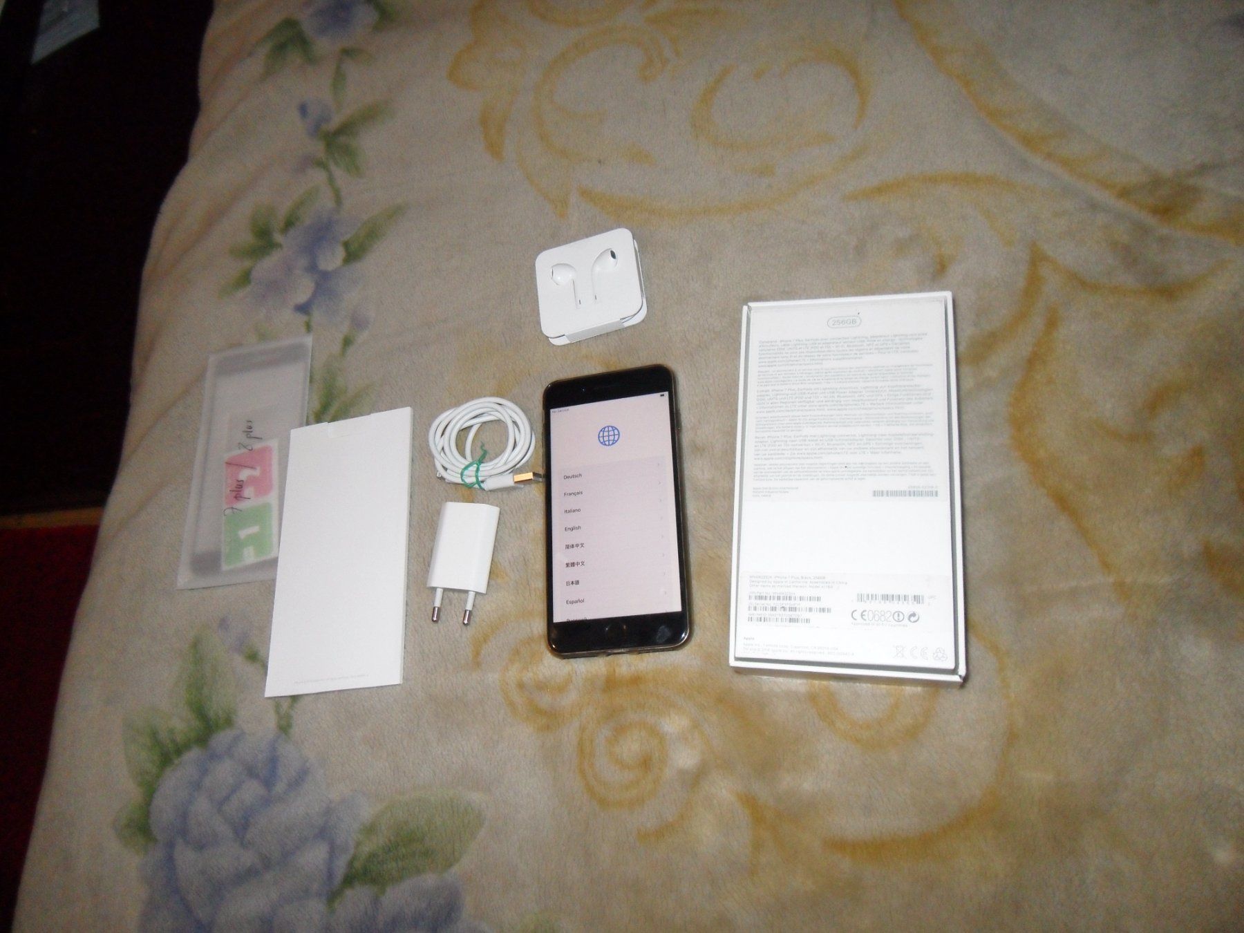 Apple Telefoni cellulari / Smartphones: iphone 7pulus 256  ohne sim Lock(no1)mit pglasanzer – Usato da Zuchwil venduto da t.rachel 7