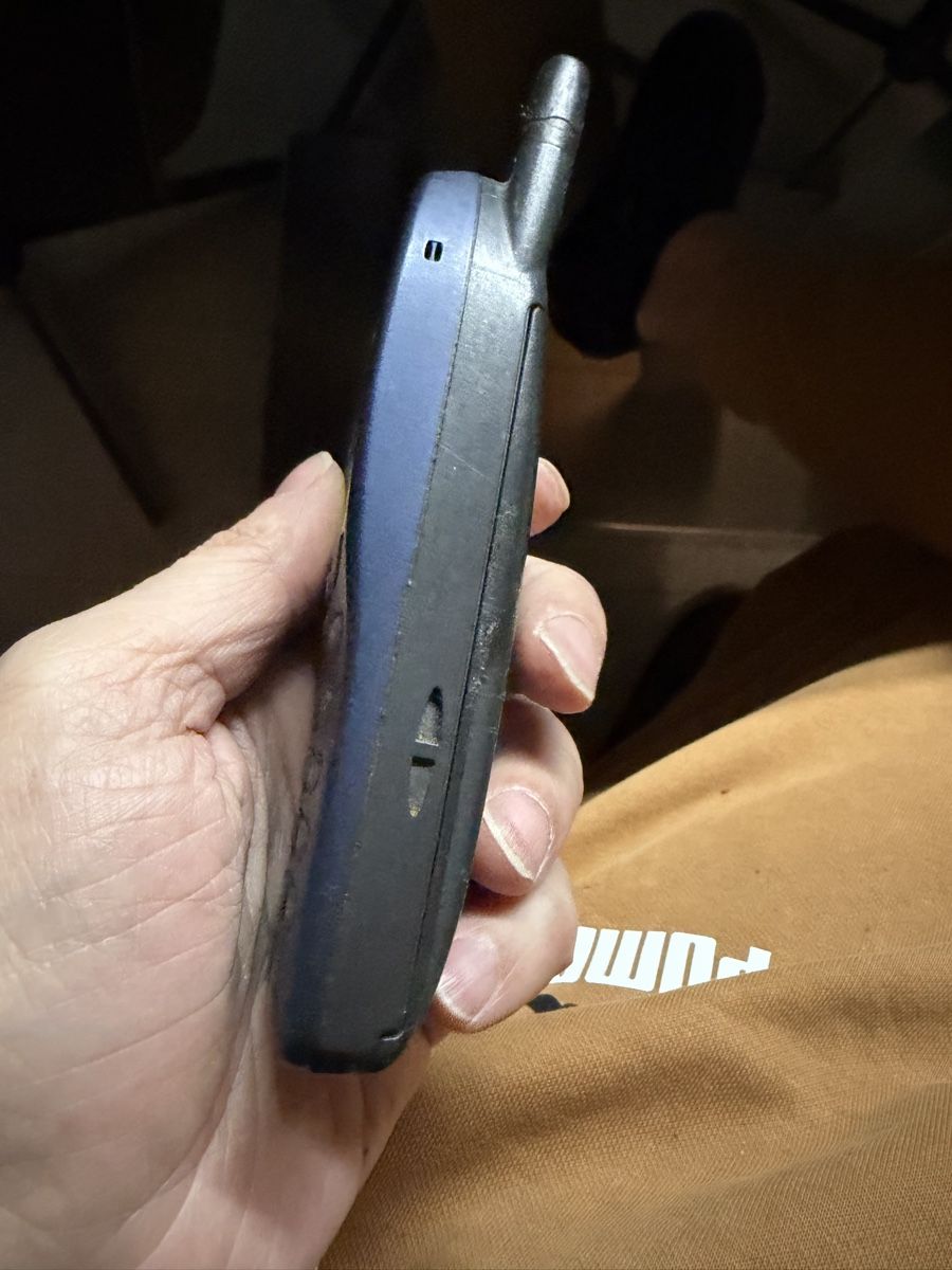 Nokia Telefoni cellulari / Smartphones: Nokia 6150 mit Ersatzakku – Usato da Wettingen venduto da NickInc 5