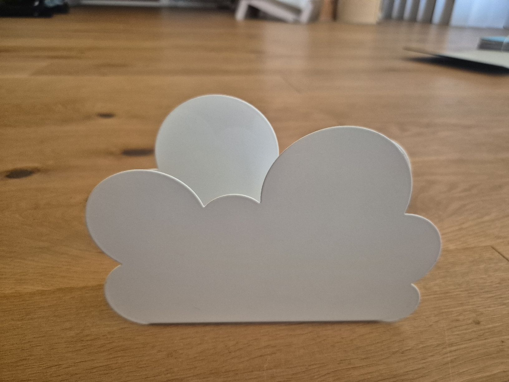 Sonstige Büroeinrichtungen: Dokumentemhalter im Wolkendesign, weiss – Gebraucht aus Zuzgen von SaBee91