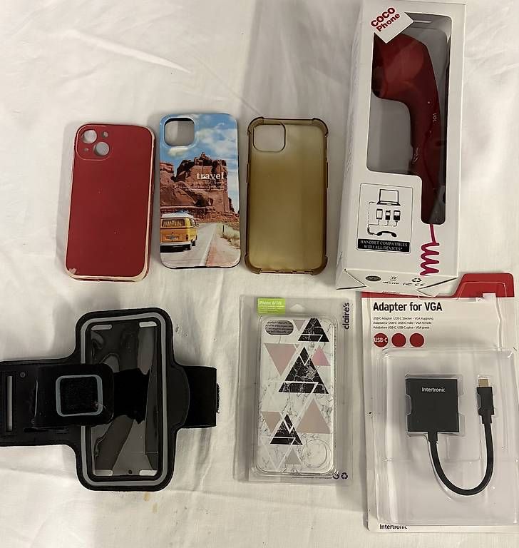 Cover & Protezioni schermo: Lot téléphone – Usato da Bôle venduto da jes_987t