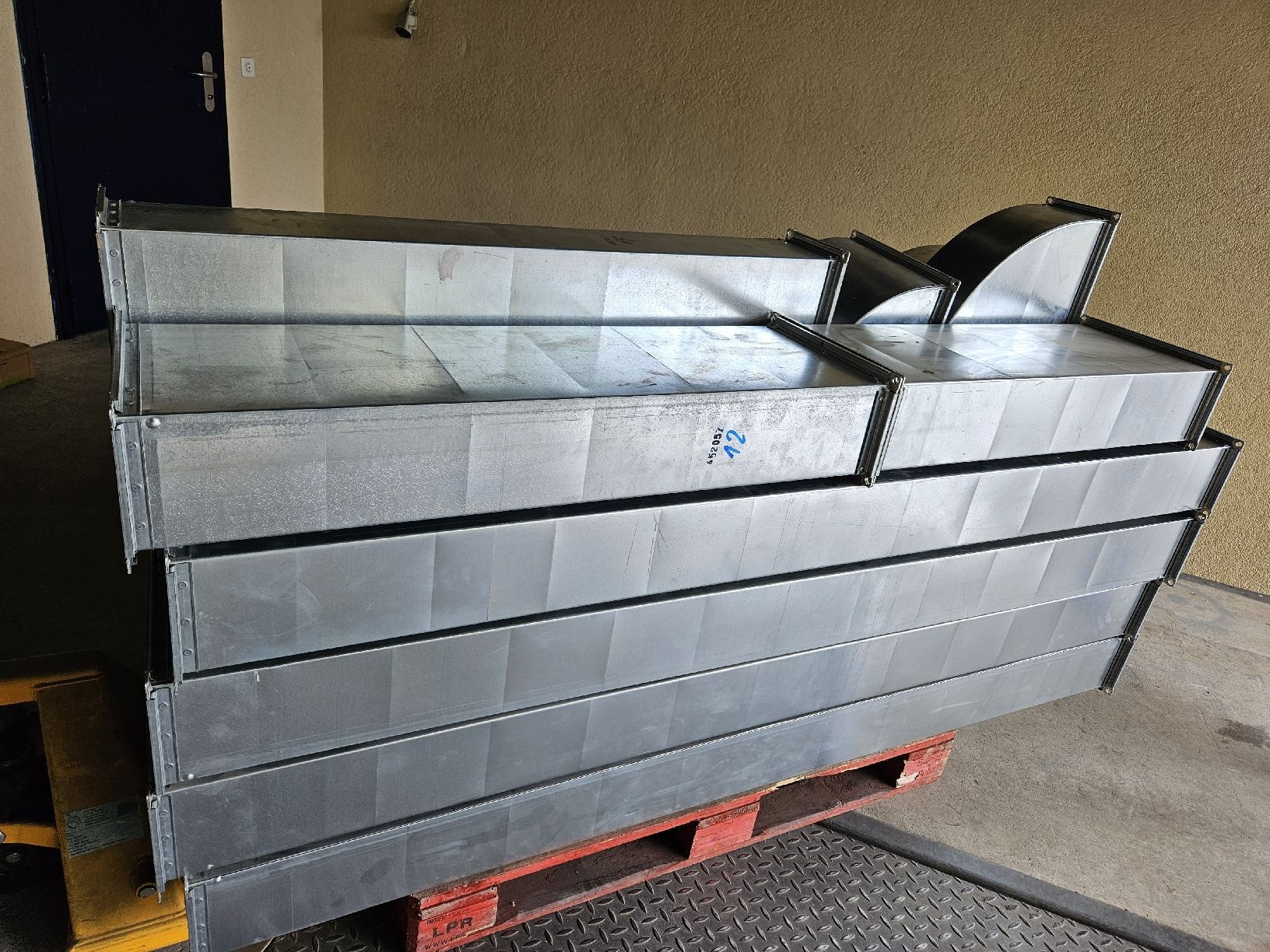 Ventilateurs: Lüftungs kanal  – D'occasion à Regensdorf par Zem003 6