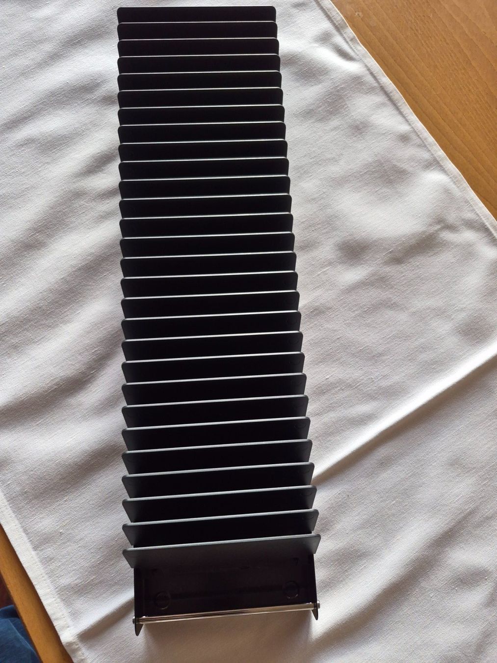 Sonstiges Zubehör: USM Haller CD Rack – Gebraucht aus Twann von Twann