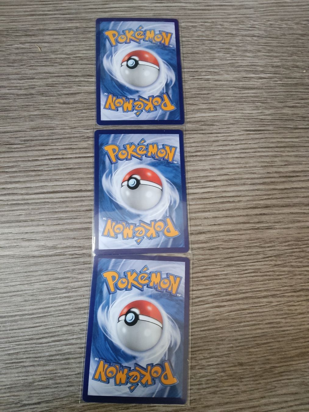 Pokémon Cartes à collectionner: 3 carte Eevee Holo cBB2C – Neuf (Voir description) à Vezio par 41181 1