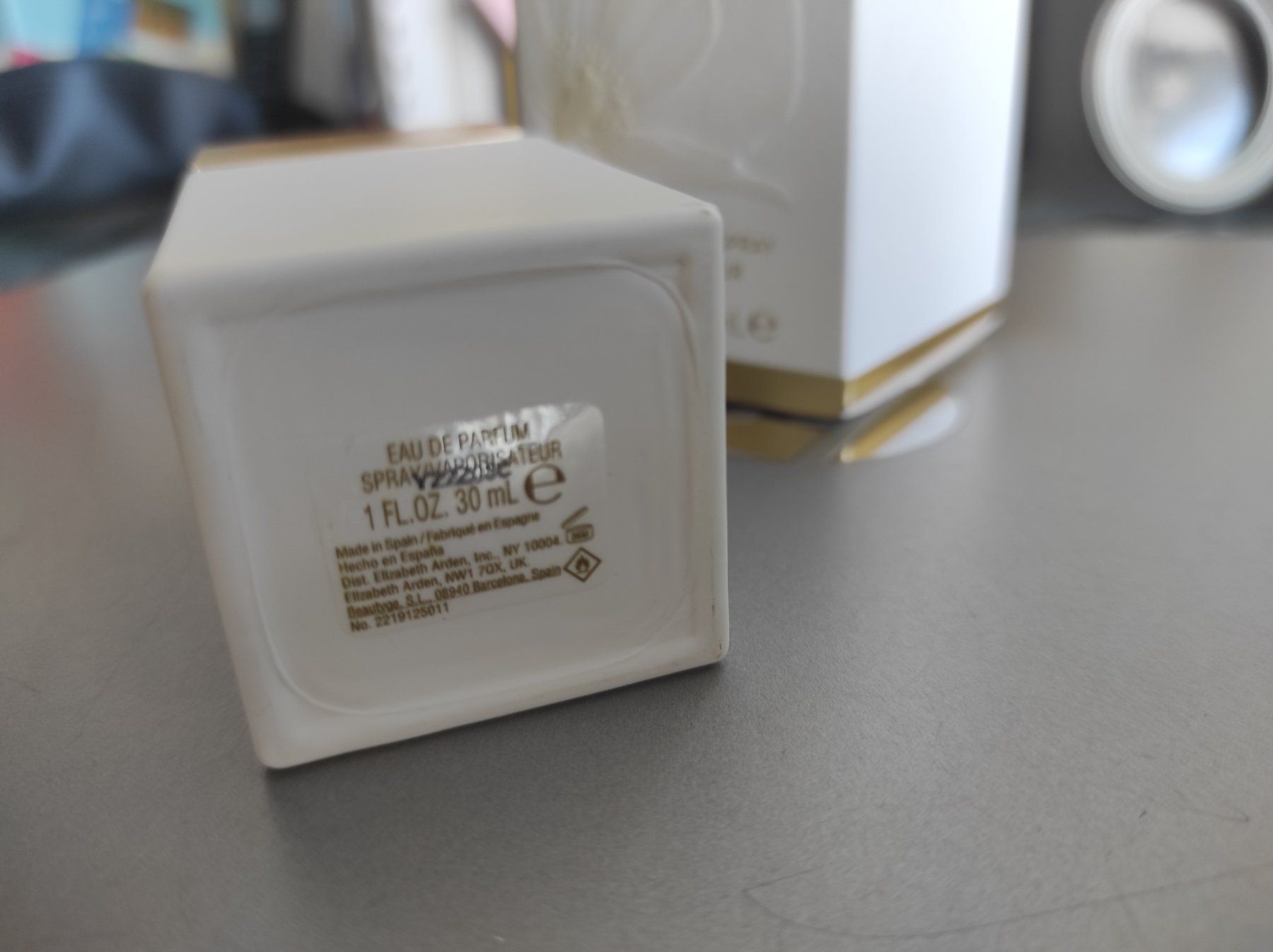 Profumi & Eau de Toilette: Elizabeth Arden White Tea 30ml EdP – Nuovo (secondo la descrizione) da Baden venduto da zuppel 1