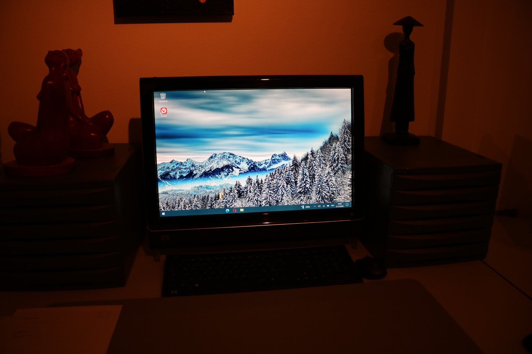 Hewlett Packard PC: HP IQ500 TouchSmart PC IQ522ch All in One Computer – Usato da Rickenbach b. Wil venduto da Byby7 6