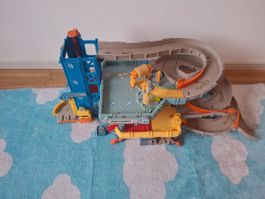 Matchbox Hot Wheels Garage