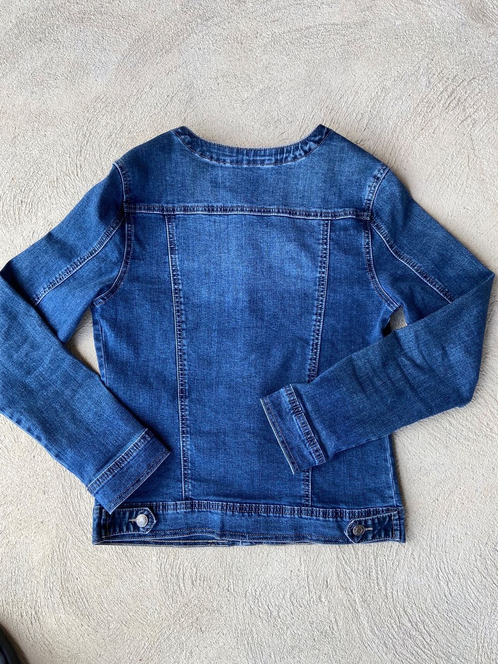 Giacche: Tolle Jeansjacke Perlenbesetzt Grösse M – Nuovo (secondo la descrizione) da Bern venduto da Bern4you 2
