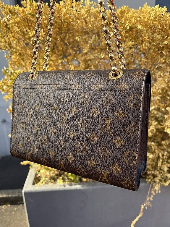 Taschen für Damen: Louis Vuitton Victoire  – Gebraucht aus Unterägeri von mar_96hk 2