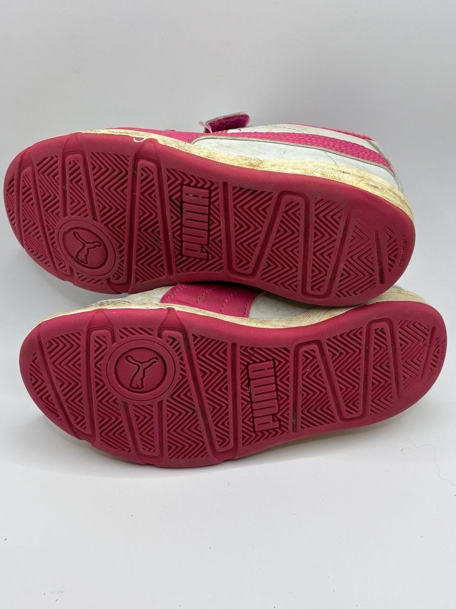 Scarpe per ragazze: Puma Kinderschuhe, Gr. 32, grau/pink – Usato da Lupsingen venduto da Butzelma 2
