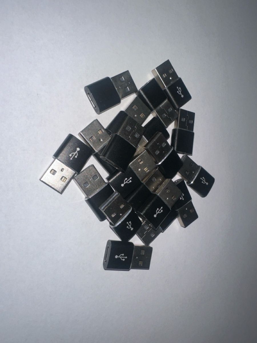 Laufwerke & Adapter: 10x Adapter USB3.0 zu USB-C – Neu und originalverpackt aus Arbon von Flo85411