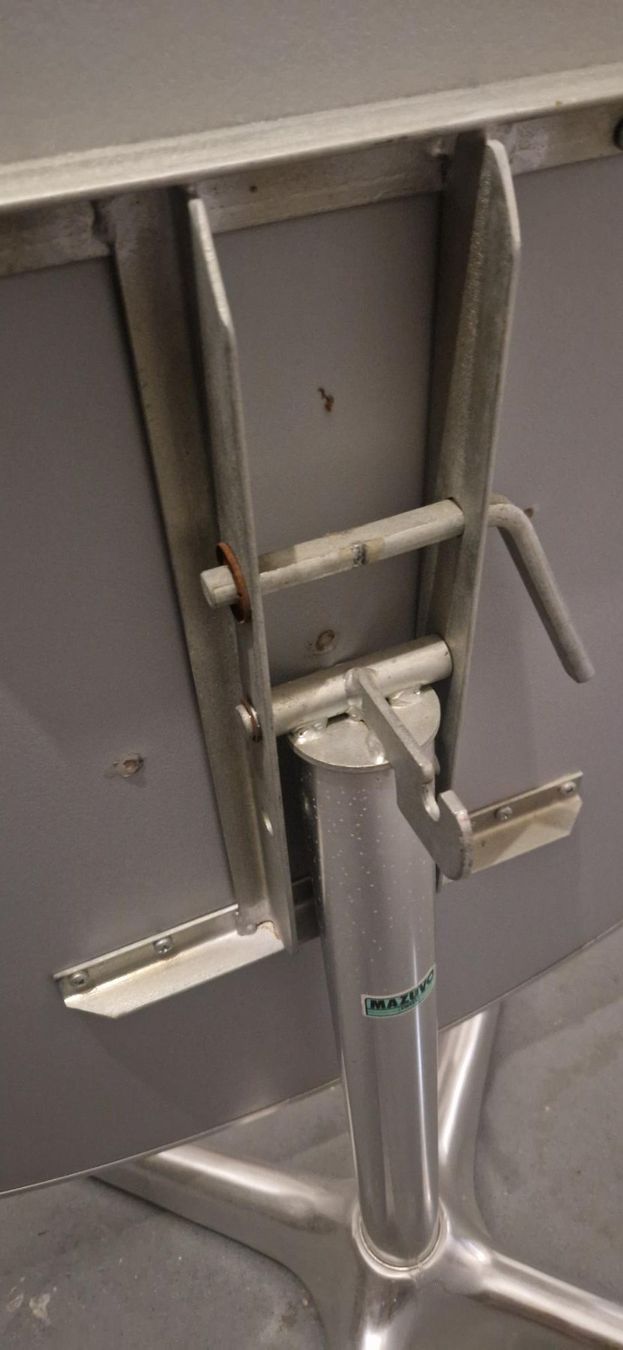 Tavoli: Runder Tisch Aluminium Klappbar – Usato da Neuenkirch venduto da grisuleon1 4
