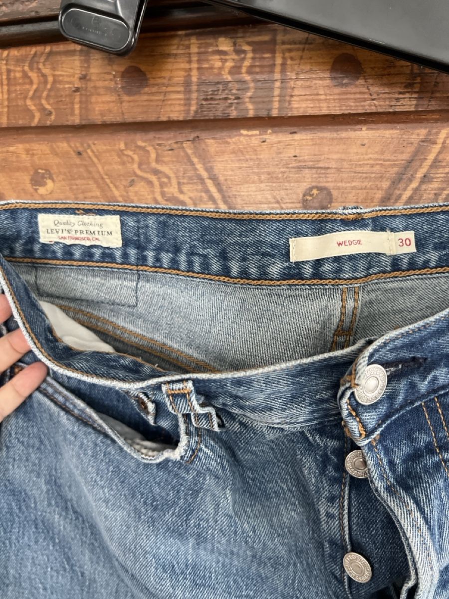 Levi's Jeans: Levi's Jeans Wedge Grösse 30 – Usato da Siebnen venduto da Tiguli 1