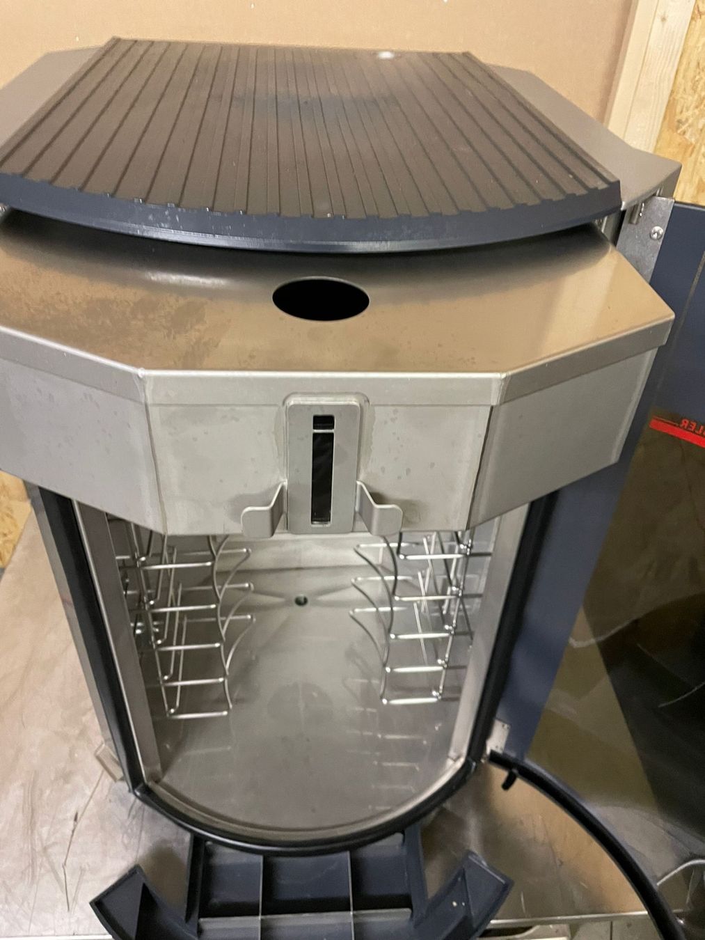 Elettrodomestici da cucina: Rego Mat Hugentobler – Usato da Rupperswil venduto da pimi88 3