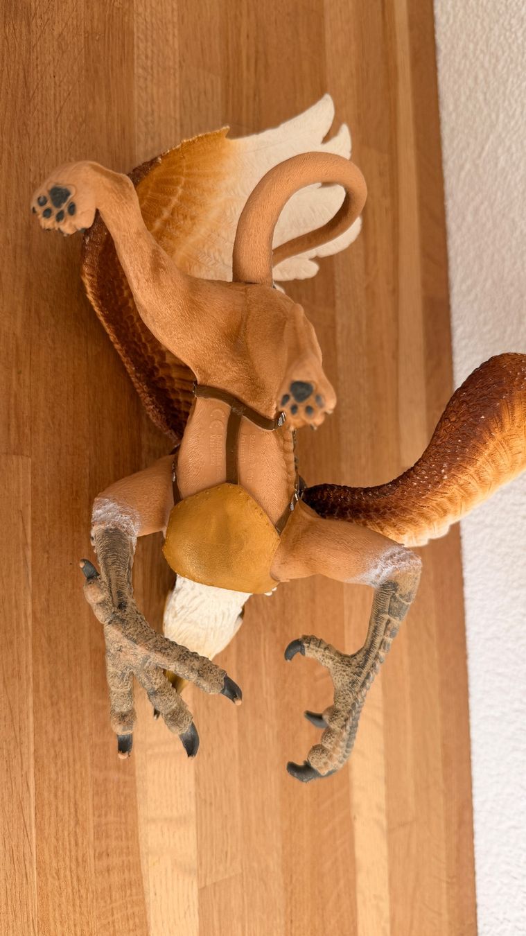 Schleich Spielzeuge: SCHLEICH - Eldrador Greifenreiter 70107 – Gebraucht aus Winterthur von Secondhand-Family 6